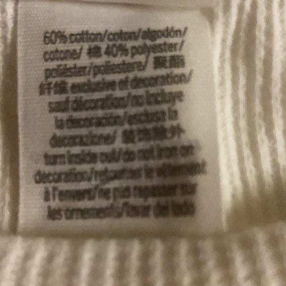 Victoria’s secrets Pink Long sleeve Top - Picture 5 of 5